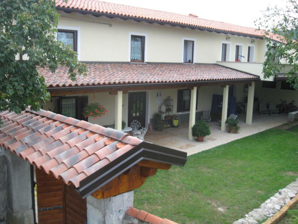 Country House Lokev Guest House Ngoại thất bức ảnh